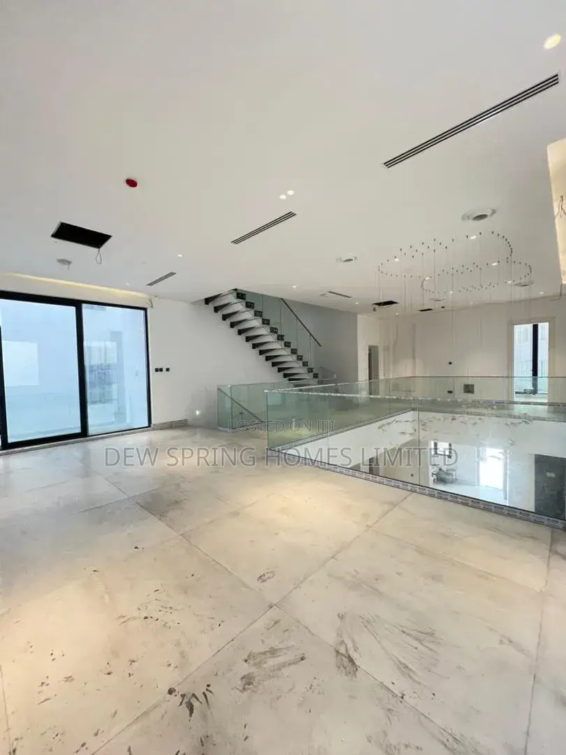 5bdrm Duplex in Old Ikoyi for sale in Old Ikoyi