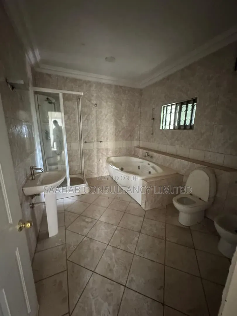 5bdrm Duplex in Maitama District for rent in Maitama