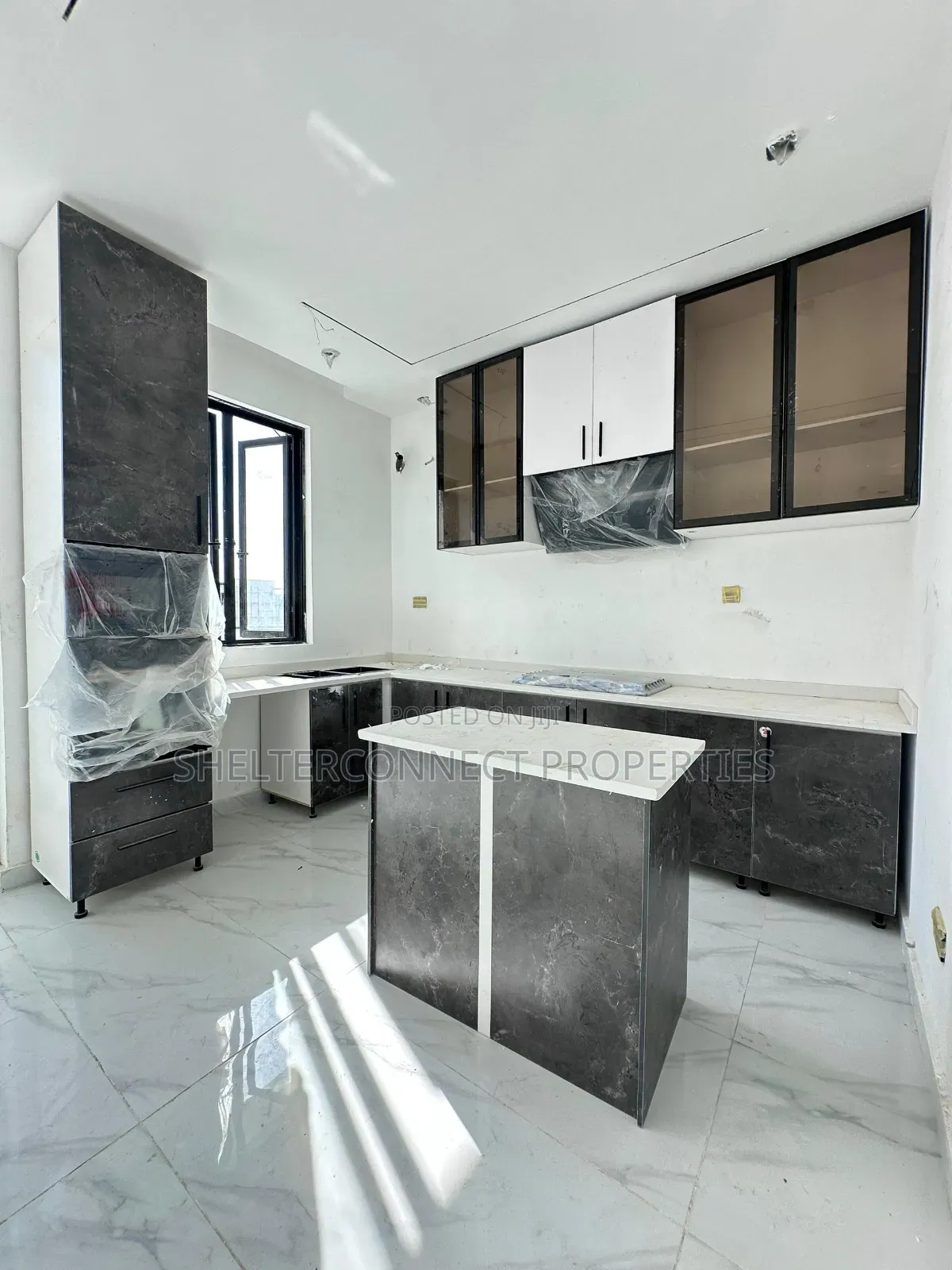 3bdrm Apartment in Lekki Phase 1 for sale in Lekki Phase 1