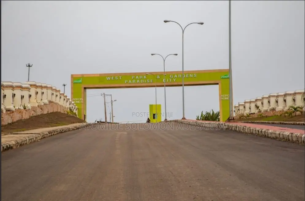 West Park and Garden Ayegun Oleyo Ibadan in Ido
