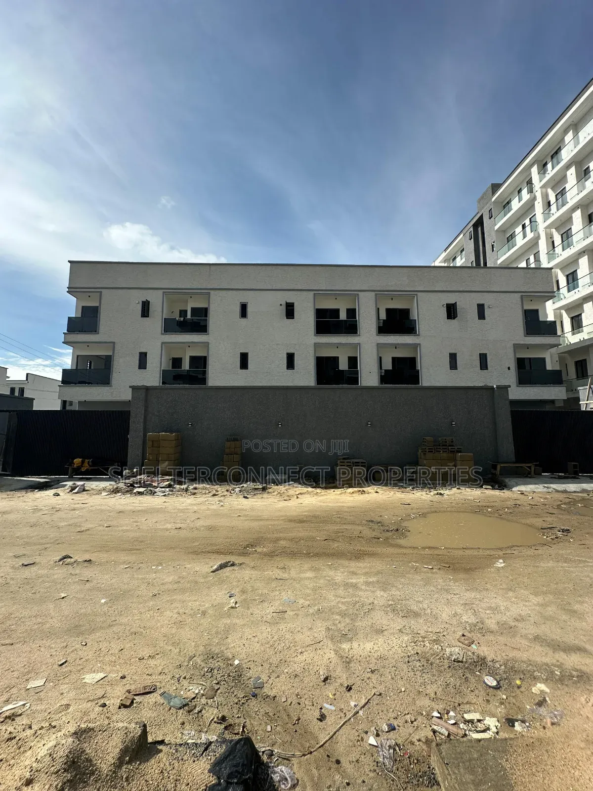 4bdrm Duplex in Lekki Phase 1 for sale in Lekki Phase 1