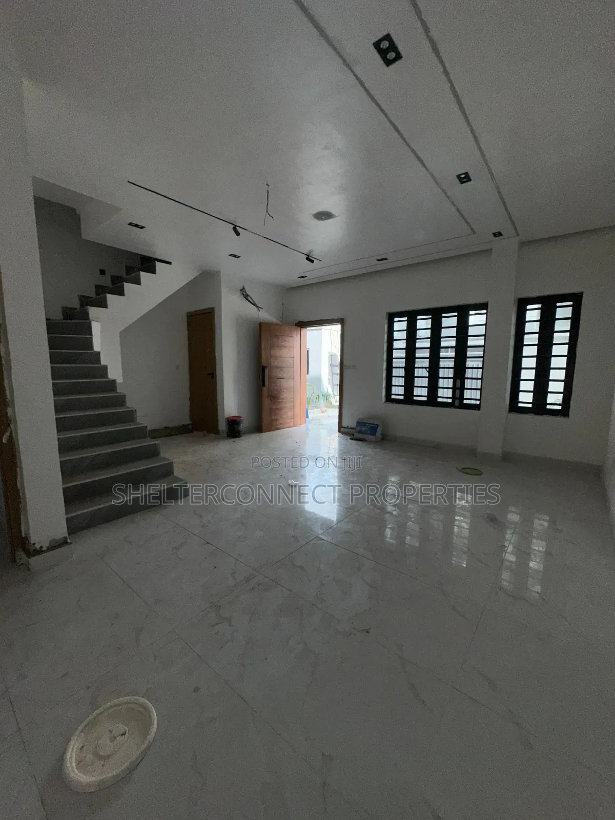 4bdrm Duplex in Lekki Phase 1 for sale in Lekki Phase 1