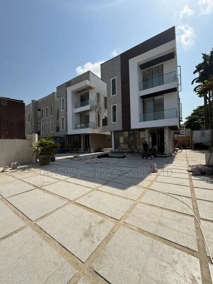 4bdrm Duplex in Bourdillon for sale in Bourdillon