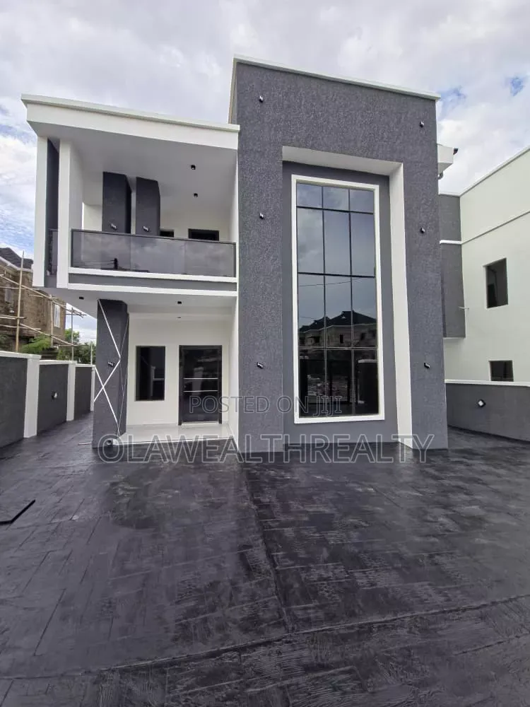 4bdrm Duplex in Carlton Gate Estate, Ibadan for sale in Ibadan