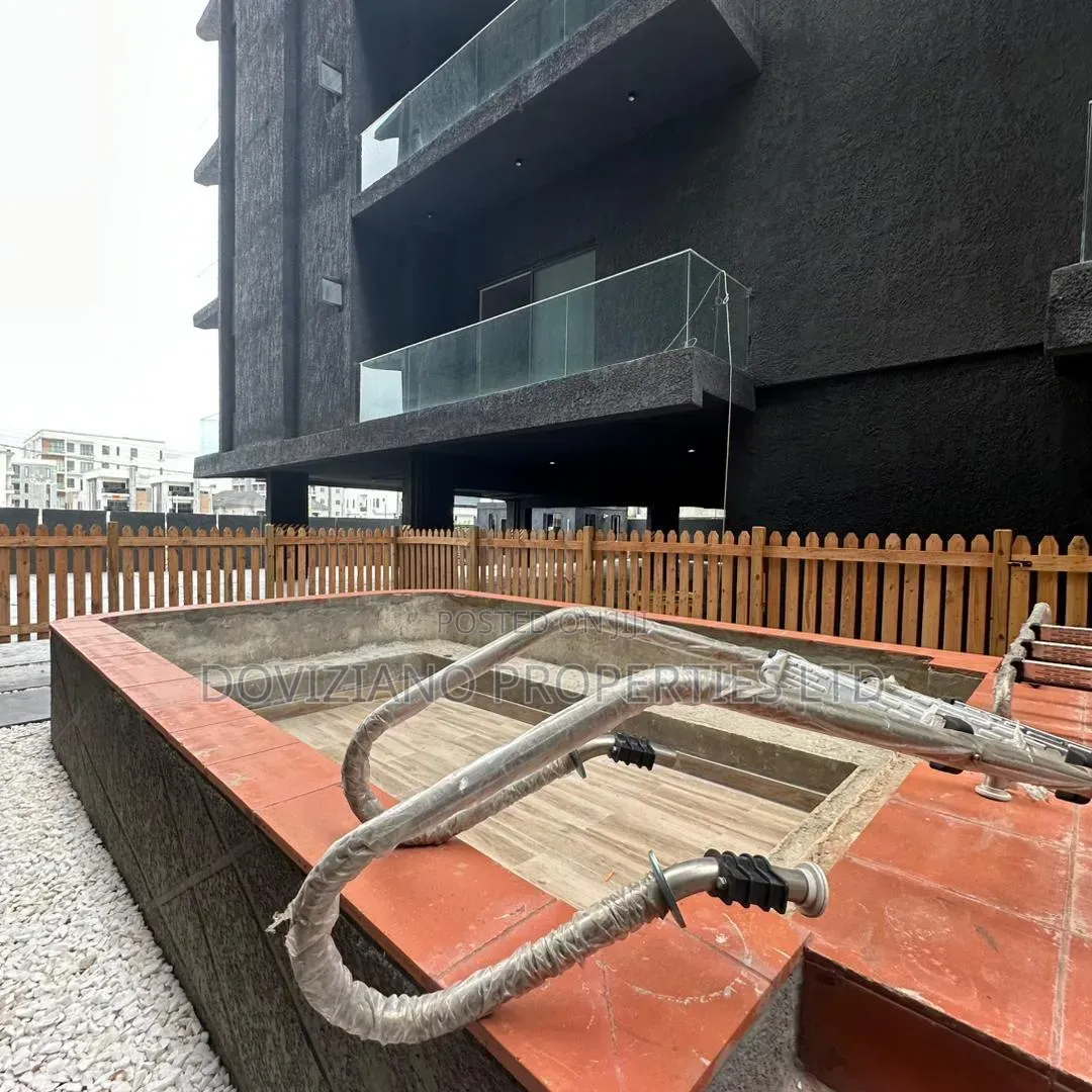 3bdrm Apartment in Ikate for sale in Ikate