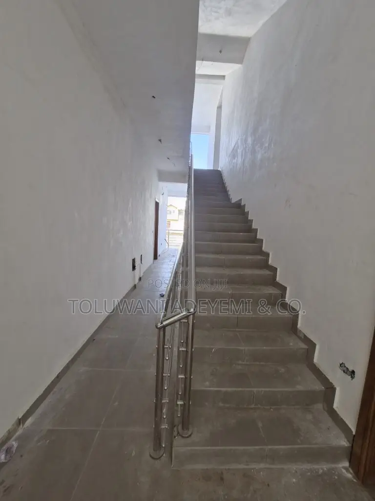 1bdrm Apartment in Ikate, Lekki for sale in Ikate