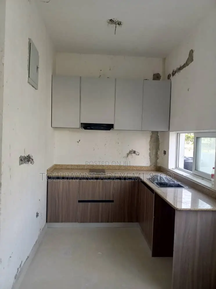 1bdrm Apartment in Ikate, Lekki for sale in Ikate
