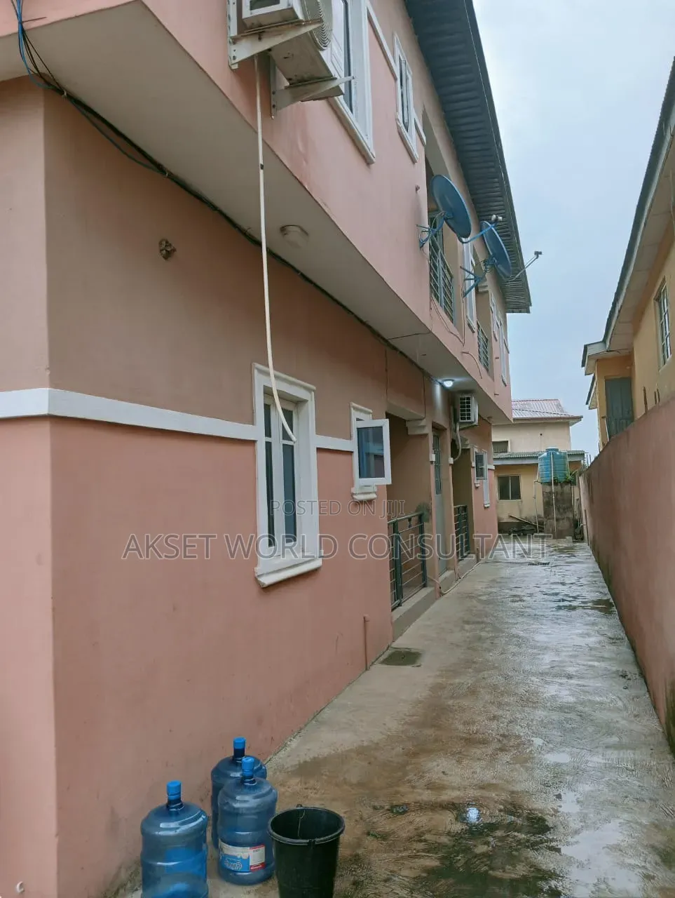 2bdrm Block of Flats in Olowora, Magodo Isheri for rent in Magodo Isheri