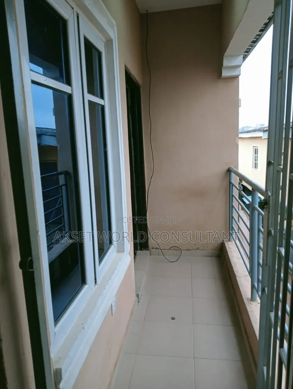 2bdrm Block of Flats in Olowora, Magodo Isheri for rent in Magodo Isheri