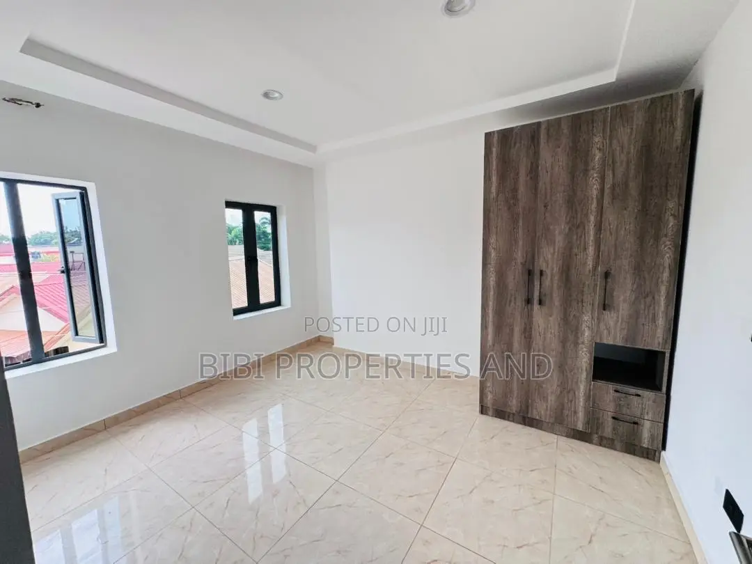 3bdrm Apartment in Life Camp for sale in Life Camp