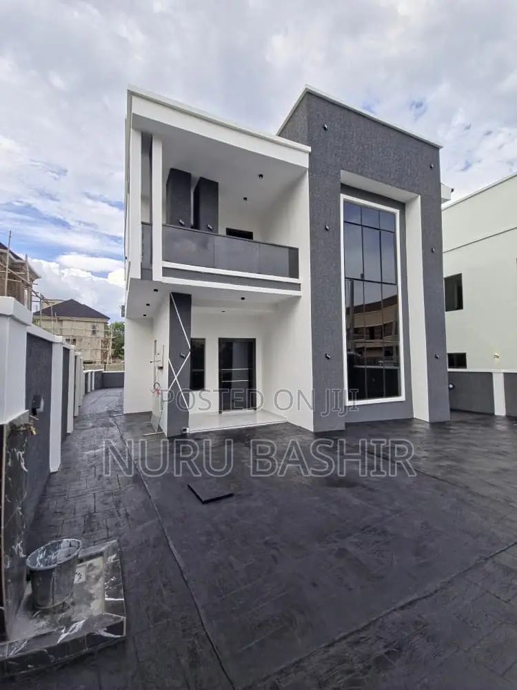 4bdrm Duplex in Carlton Gate Estate, Akobo for sale in Akobo