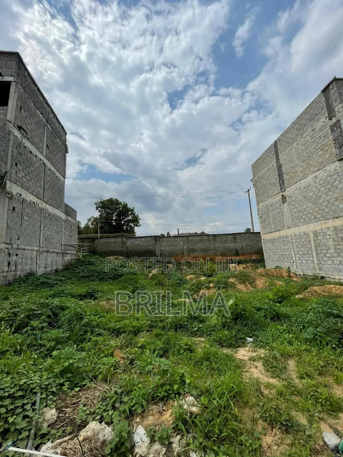300 SQM Land in Gwarimpa for Sale in Dawaki