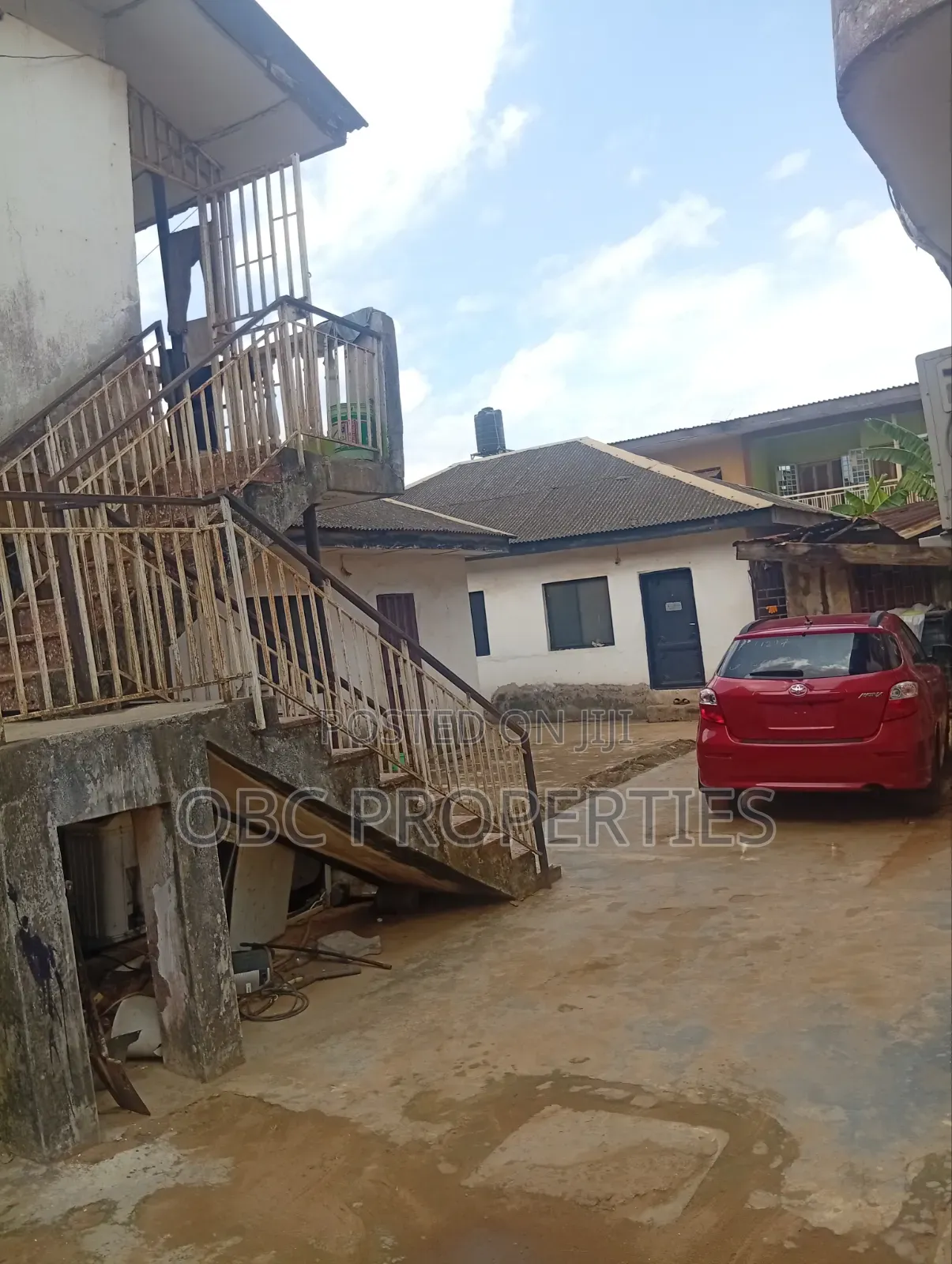 20bdrm Townhouse/Terrace in Ijegun for sale in Ijegun