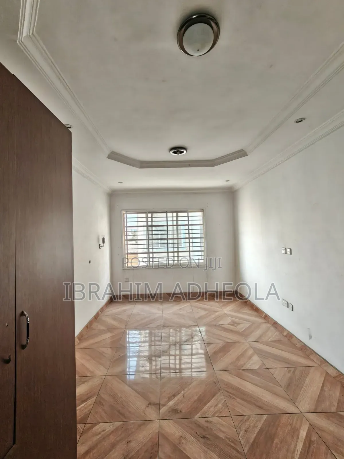 5bdrm Townhouse/Terrace in Opebi for sale in Opebi