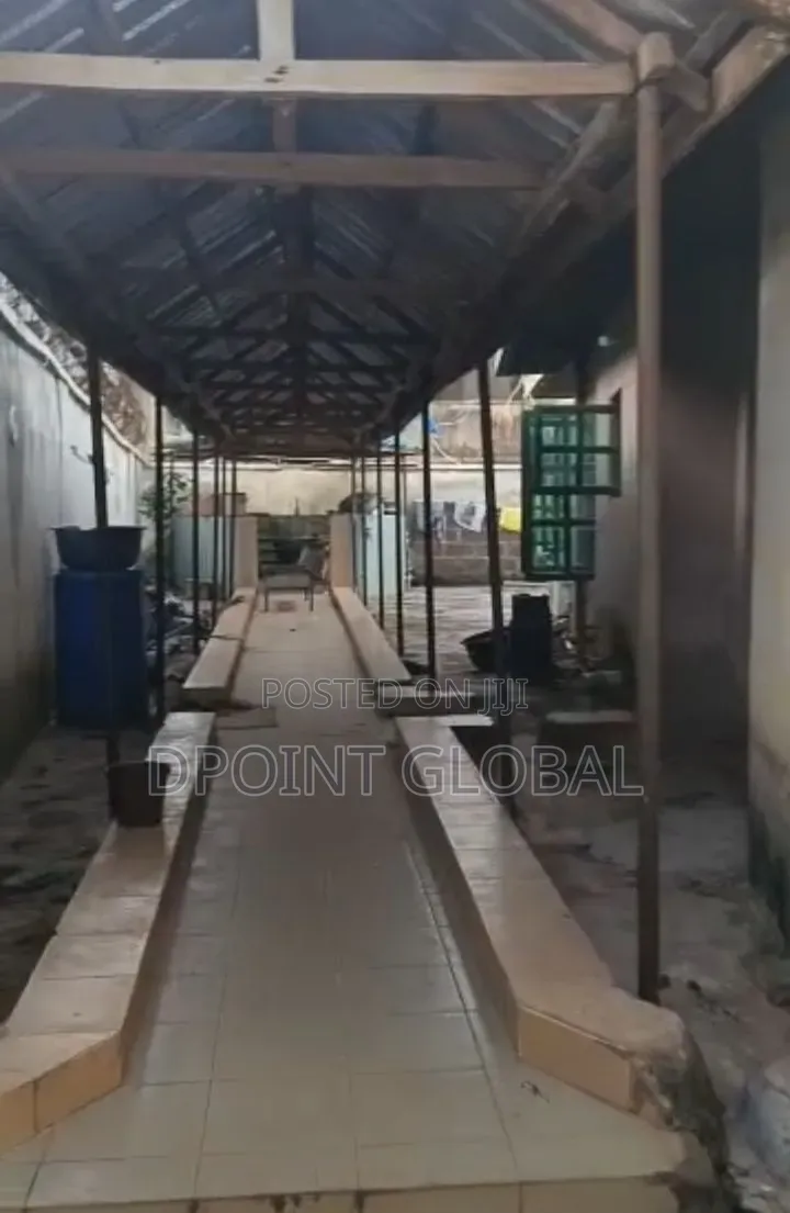 4bdrm Bungalow in Not Estate, Ipaja / Ipaja for sale in Ipaja / Ipaja