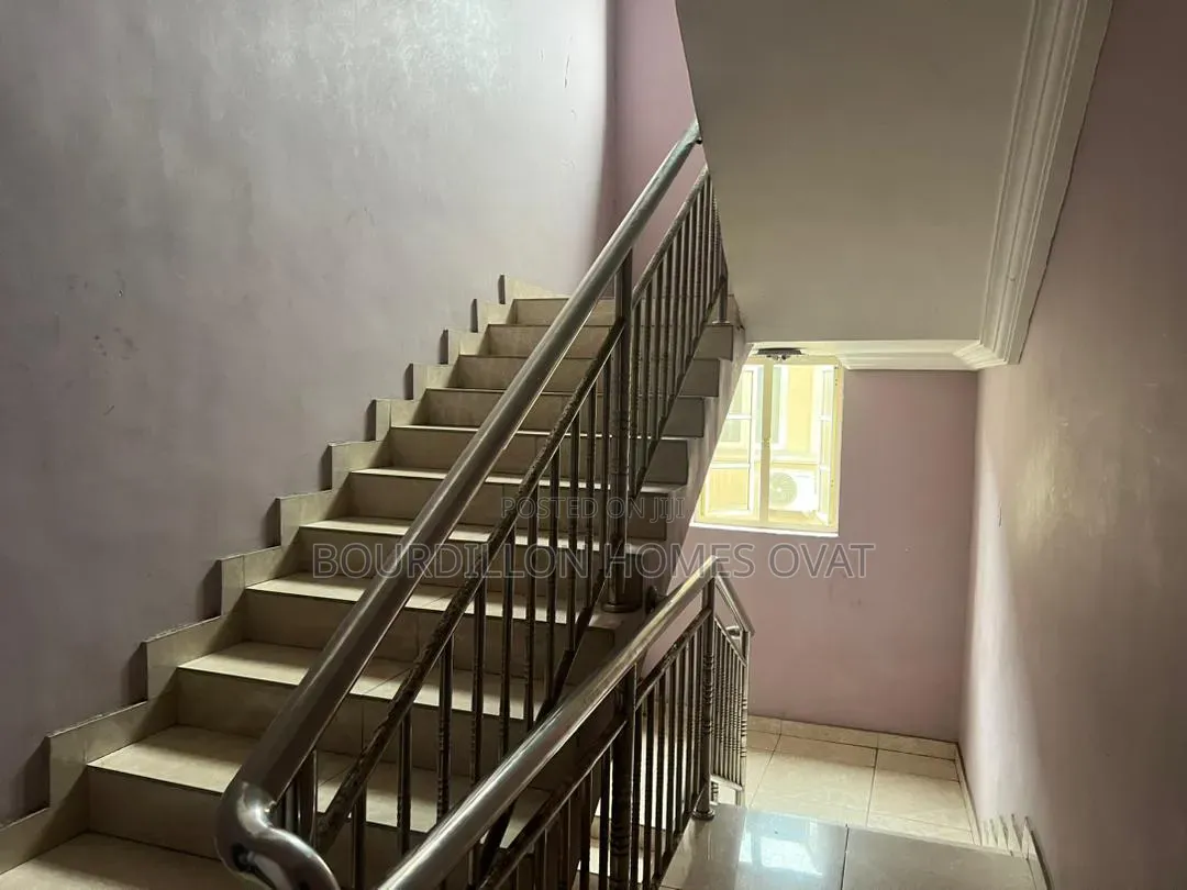 3bdrm Apartment in Osapa London Lekki for rent in Osapa london