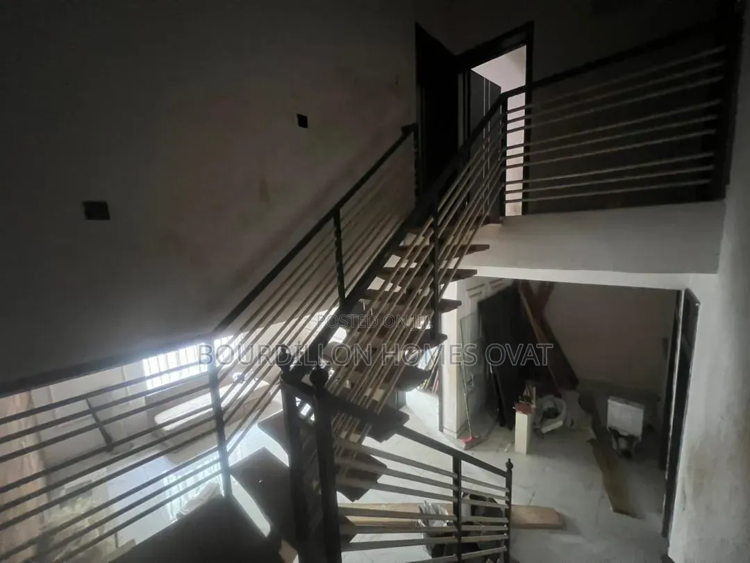 3bdrm Duplex in Osapa London Lekki for rent in Osapa london