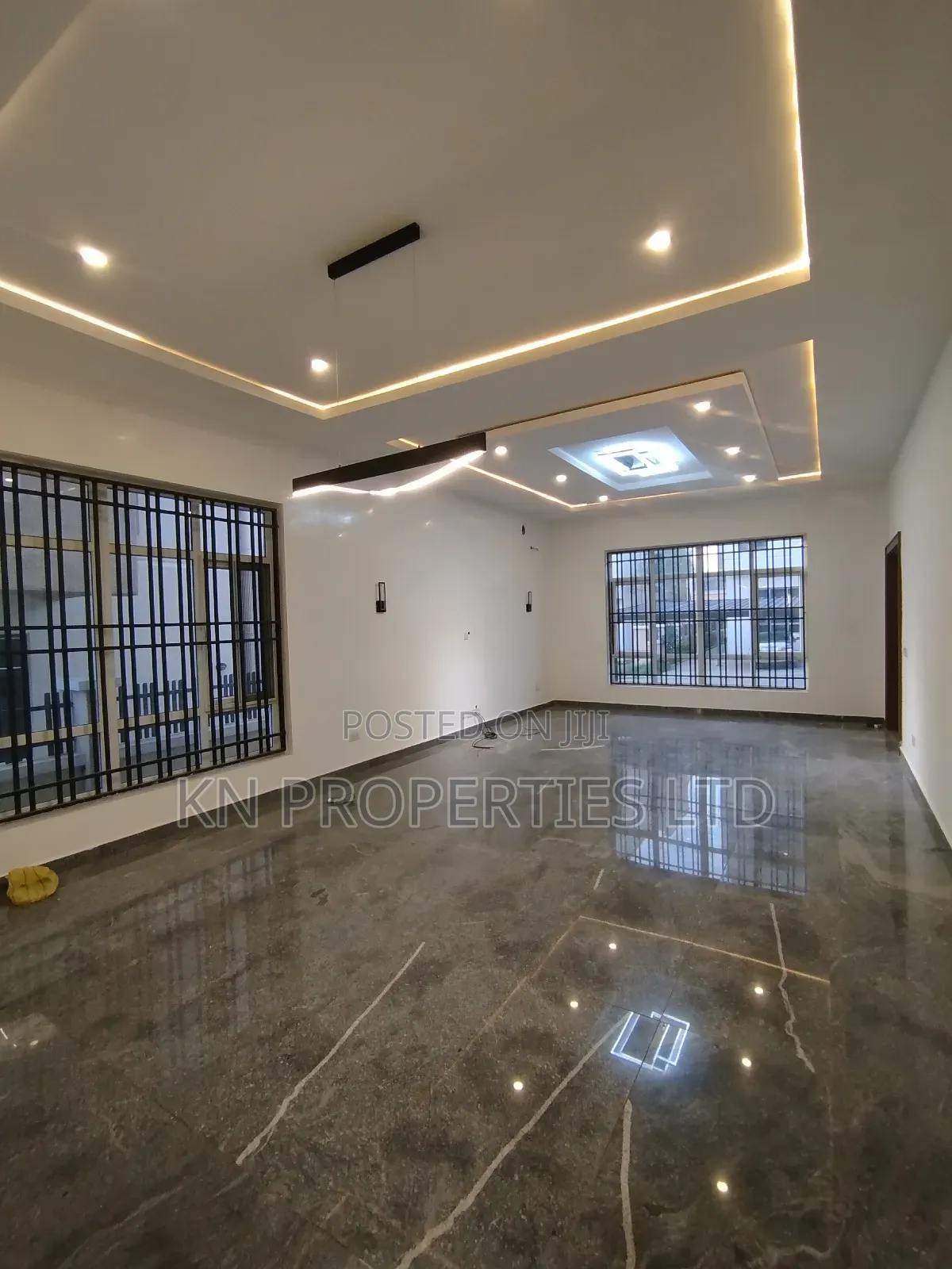 5bdrm Duplex in Guzape Main for rent in Guzape District