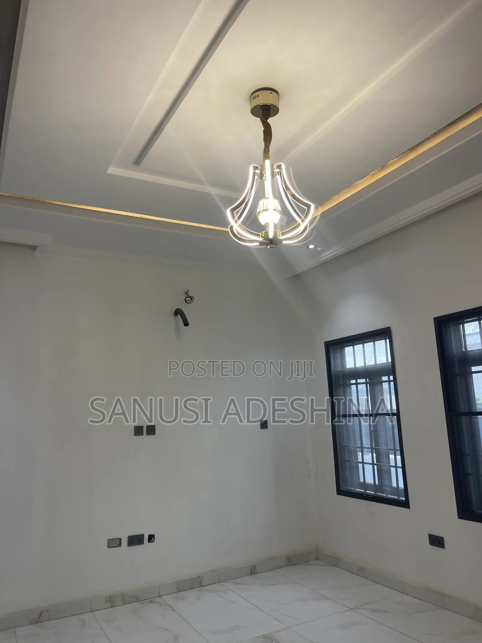 5bdrm Duplex in Jahi Gilmore,Fct for sale in Jahi