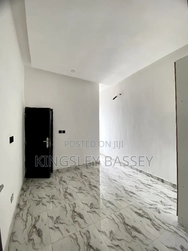 3bdrm Duplex in Ajah for sale in Ajah