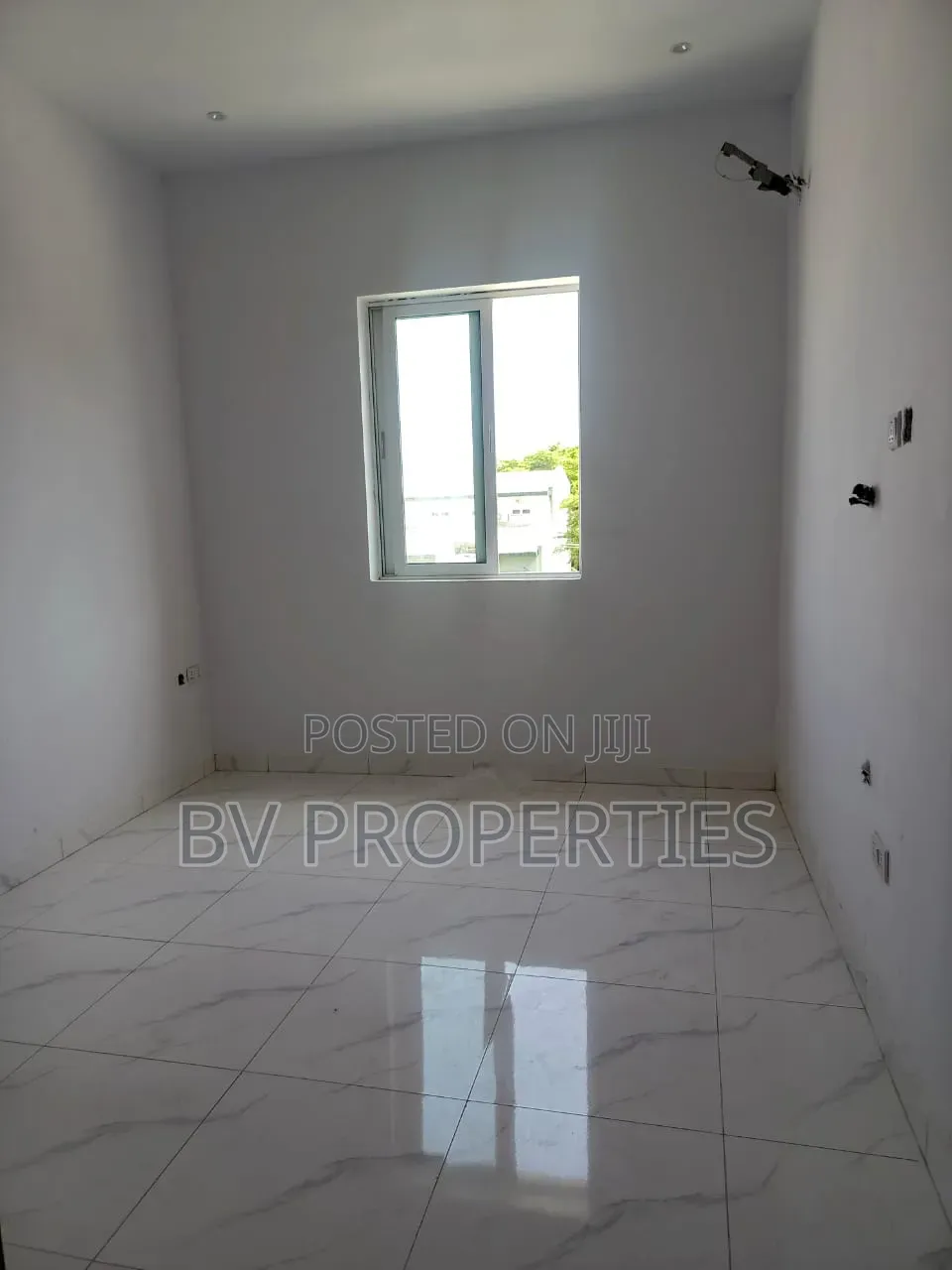 2bdrm Apartment in Ikate for rent in Ikate