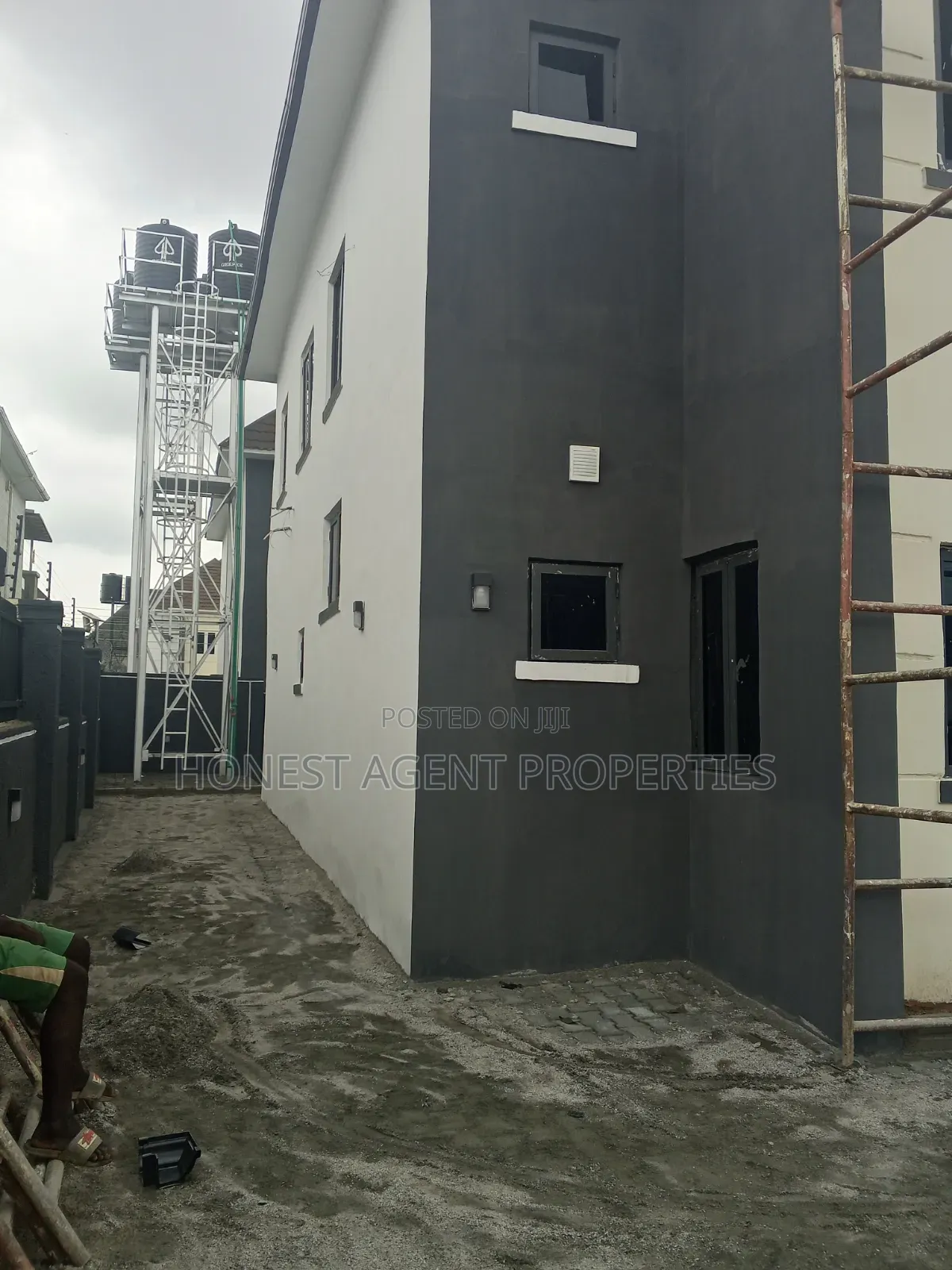 5bdrm Duplex in Dantata Estate, Kubwa for rent in Kubwa