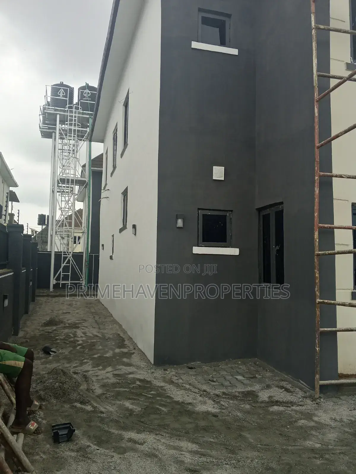 5bdrm Duplex in Dantata Estate, Kubwa for rent in Kubwa