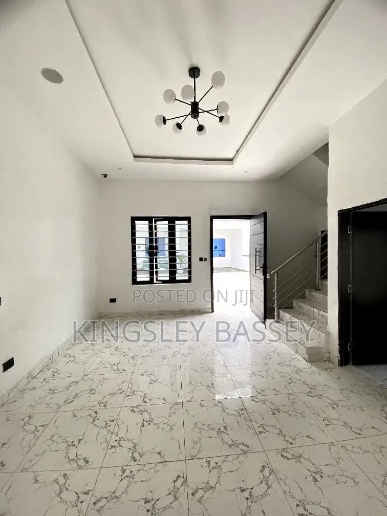 2bdrm Duplex in Ajah for sale in Ajah