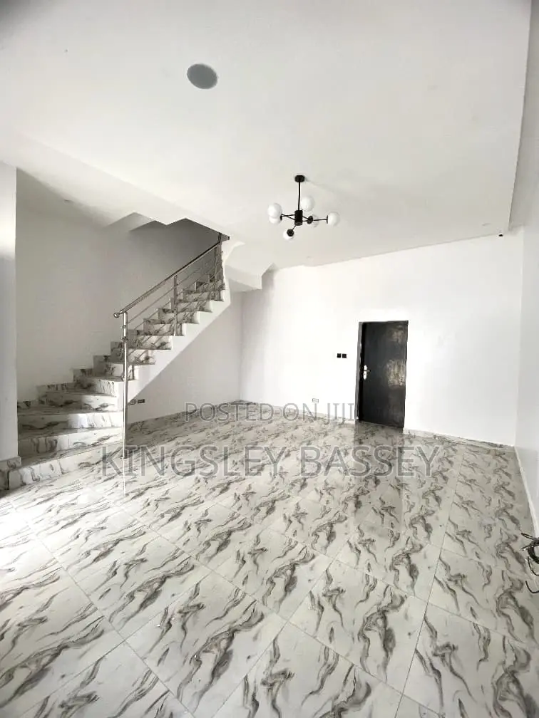 2bdrm Duplex in Ajah for sale in Ajah