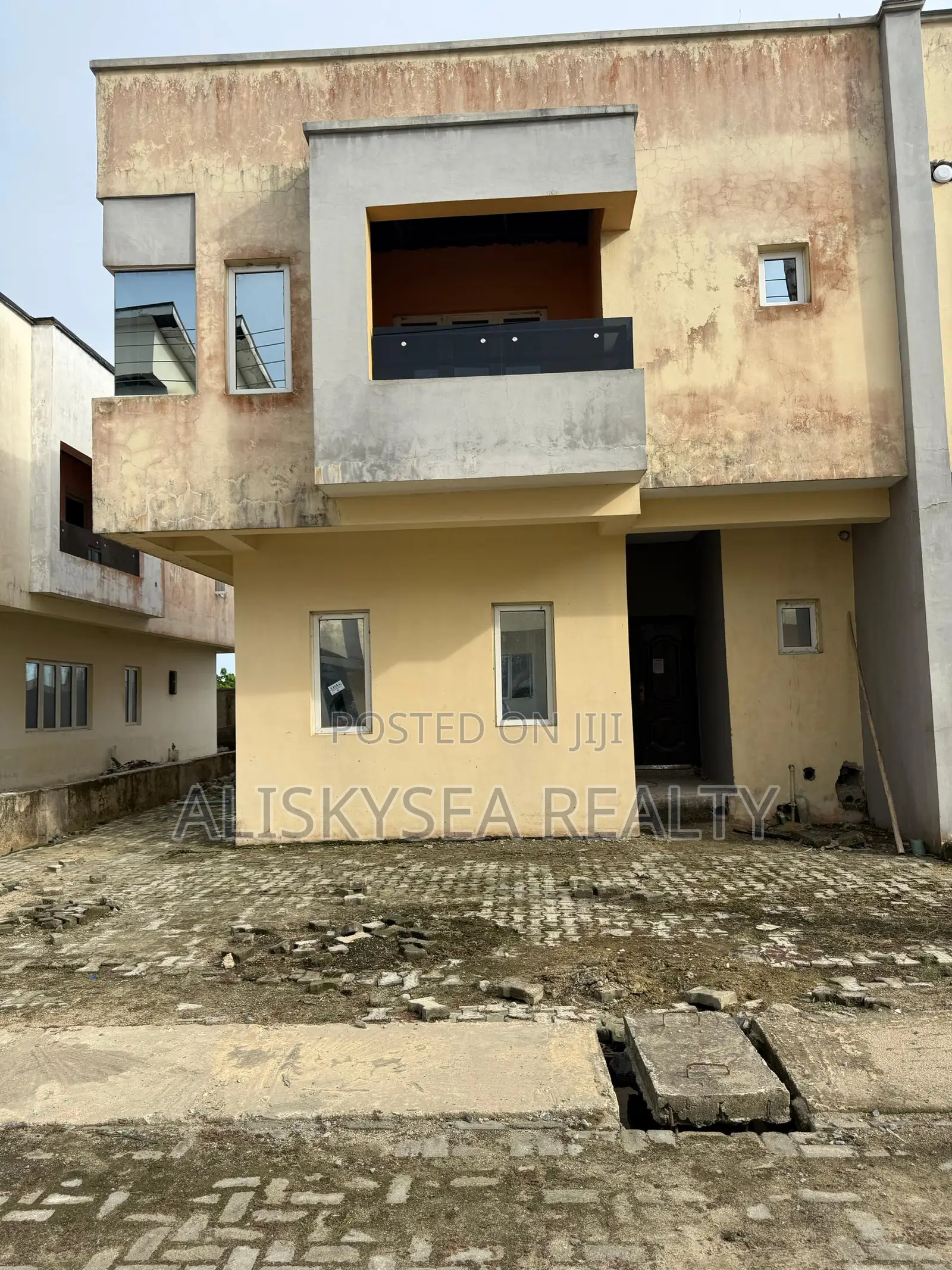 4bedroom Semi Detached For Sale At General Paint in Abraham Adesanya
