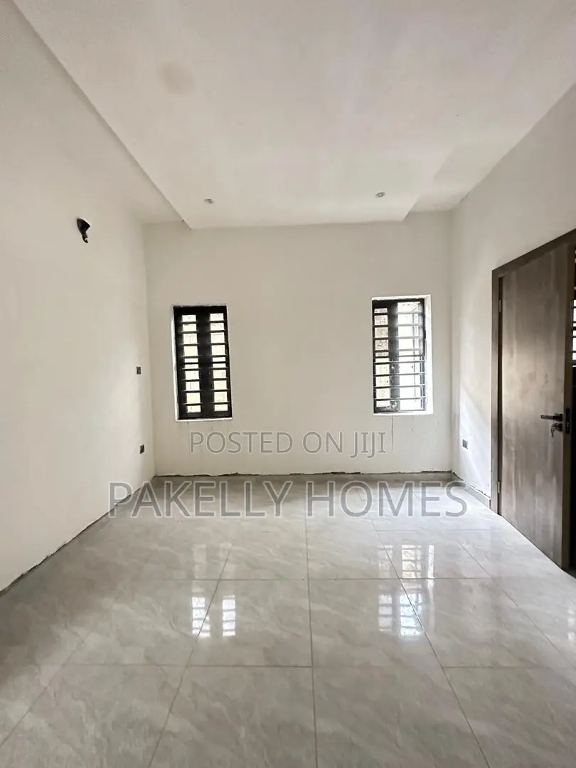 Luxury 3 4 Bedroom Semi Fully Detached Duplex in Off Lekki-Epe Expressway