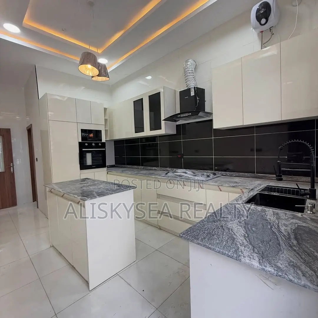 4bdrm House in Sangotedo for sale in Sangotedo
