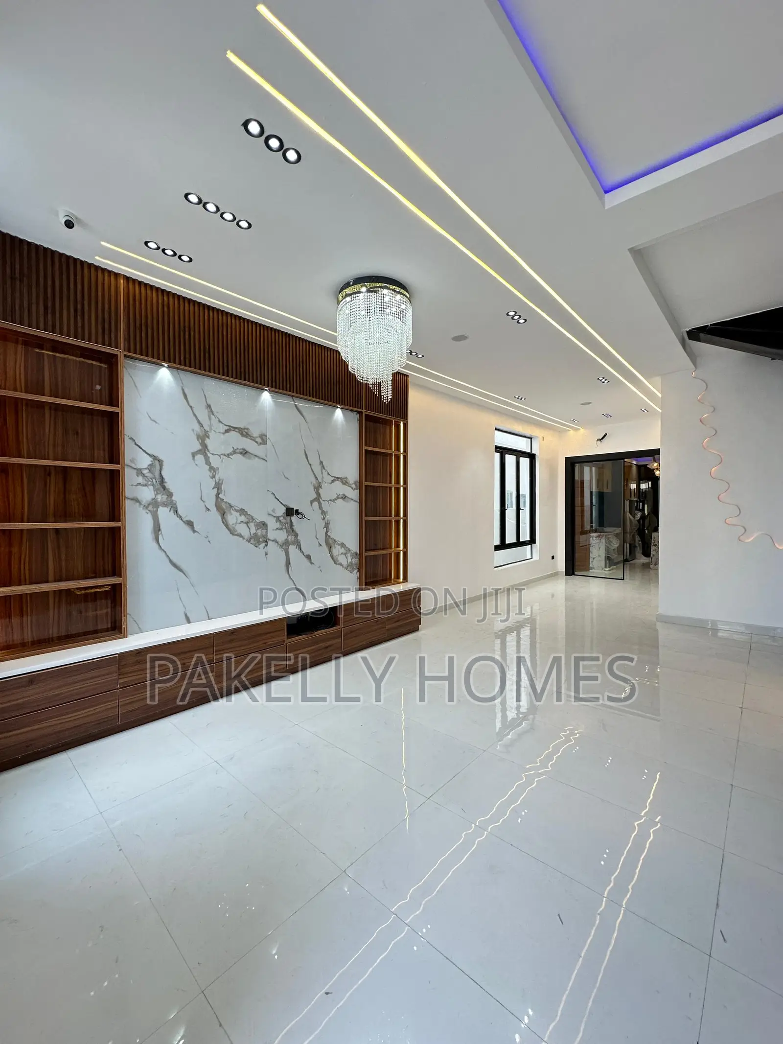 5 Bedroom Fully Detached Duplex With Bq And Swimming Pool in Lekki Expressway