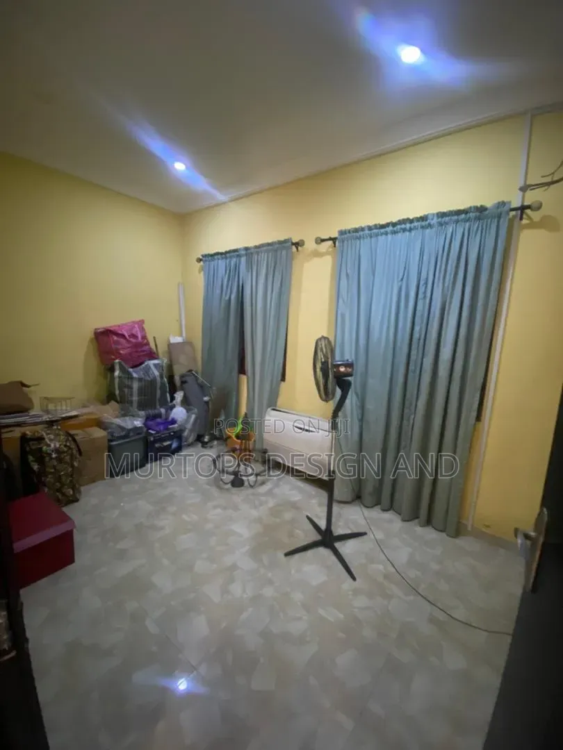 2bdrm Bungalow in Lekki Phase 1 for rent in Lekki Phase 1