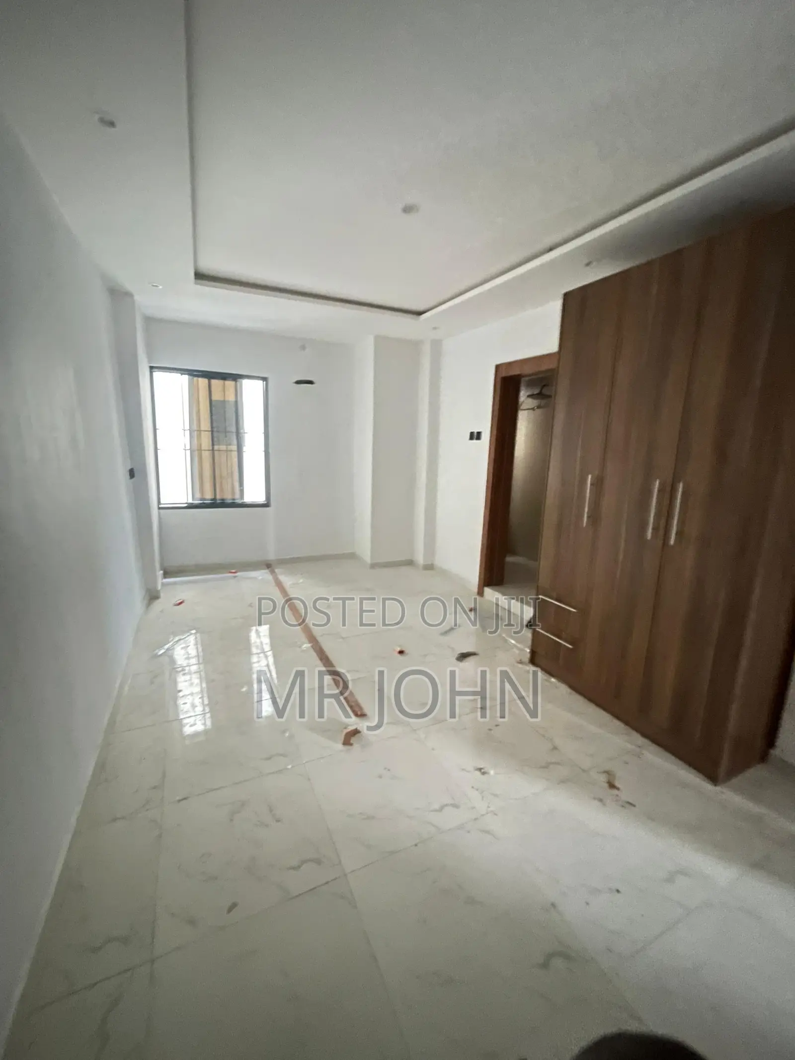 2bdrm Apartment in Lekki Phase 1 Luky for rent in Lekki