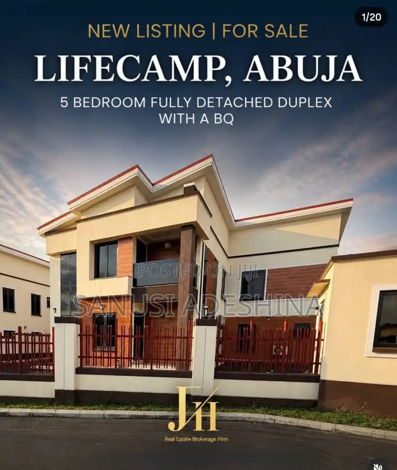 5bdrm Duplex in Life Camp Close To for sale in Life Camp