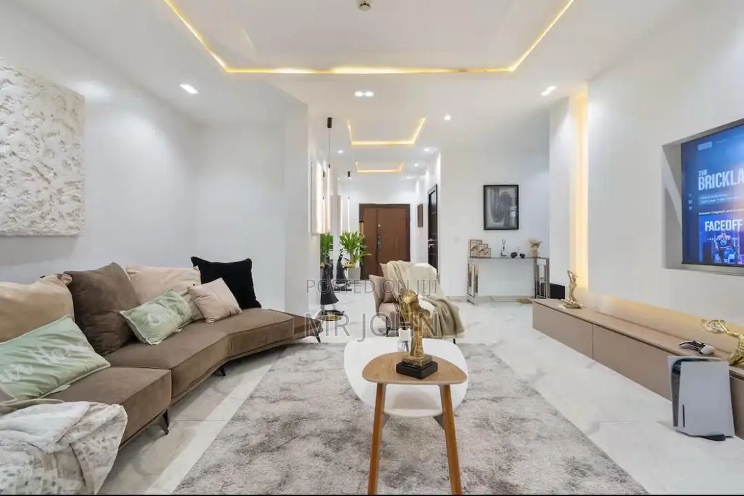 Furnished 3bdrm Apartment in Banana Island Road for rent in Banana Island