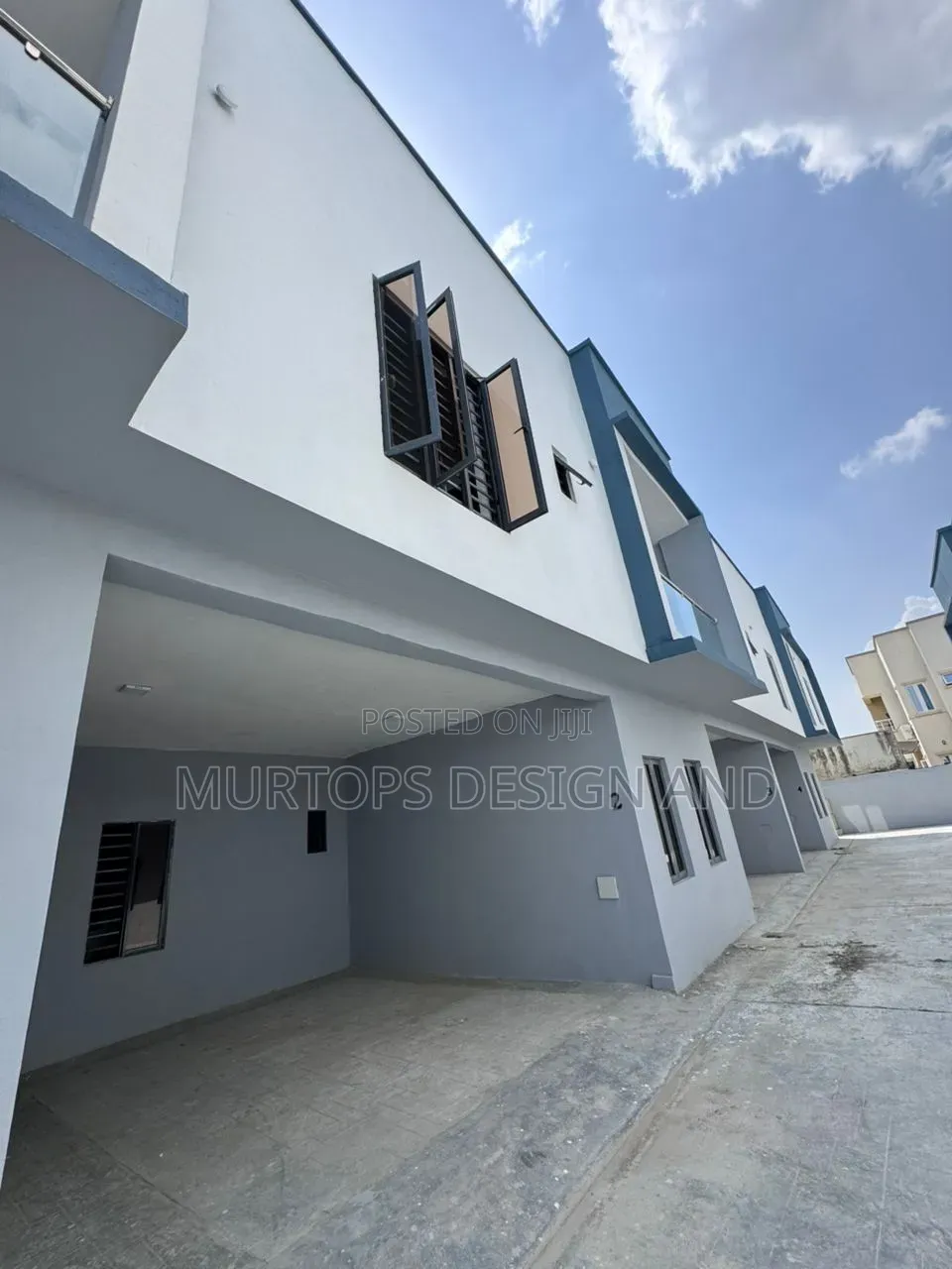 4bdrm Townhouse/Terrace in Lekki Phase 2 for sale in Lekki Phase 2