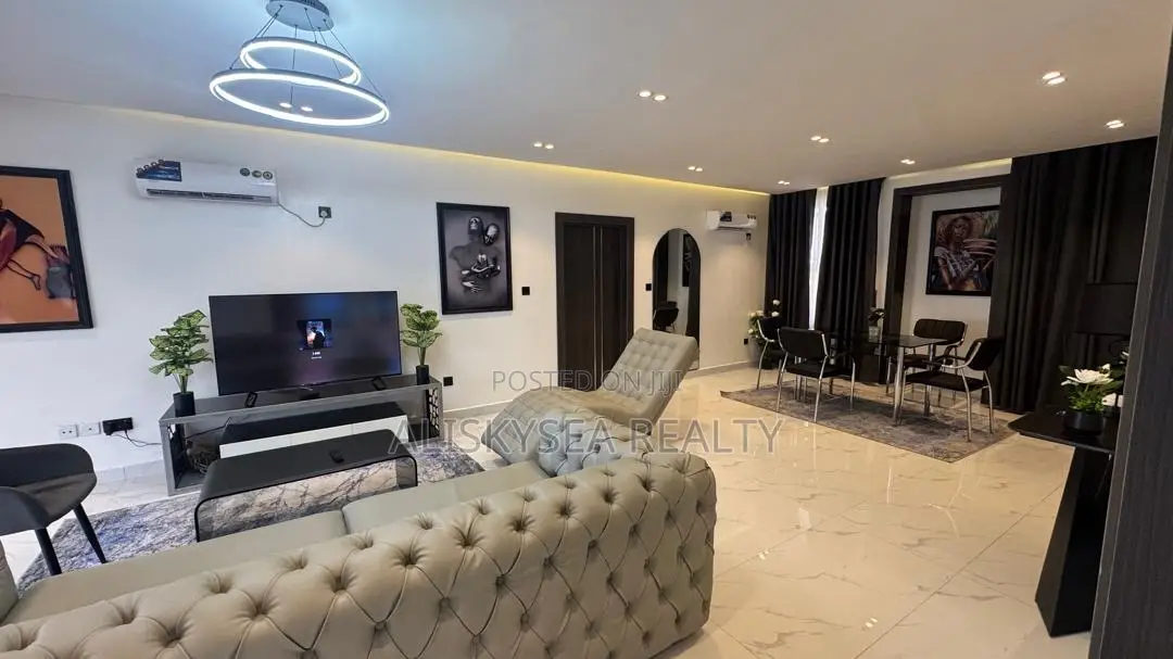 2bedroom Shortlet in Ikoyi in Bourdillon