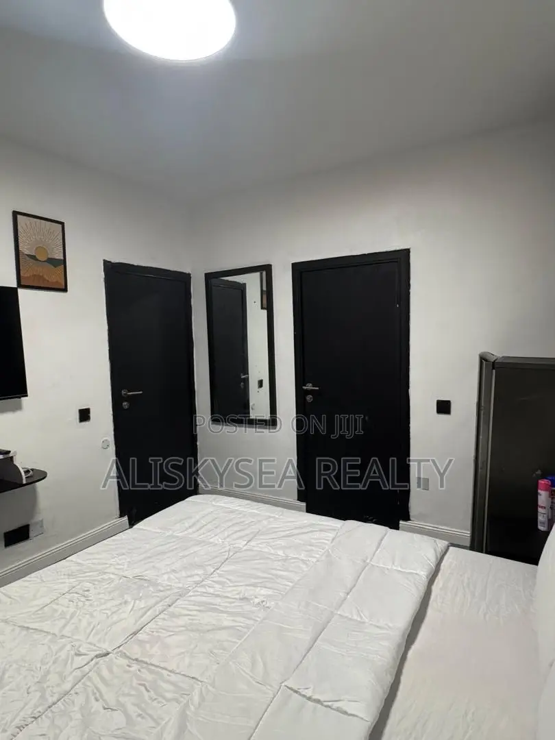 2bedroom Apartment in Ikoyi in Gerard Road