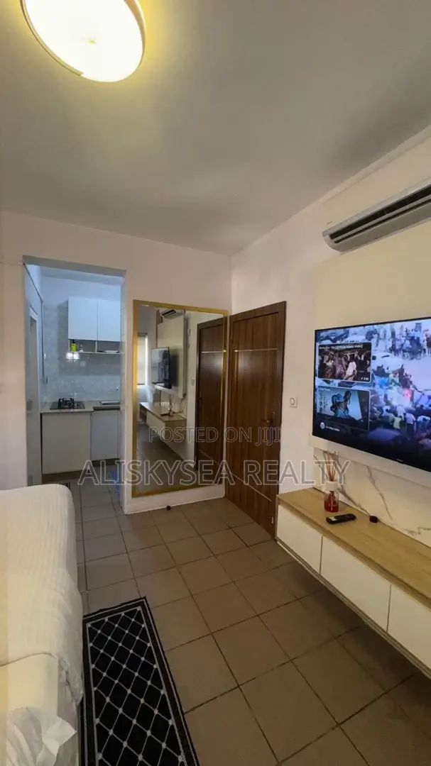 Studio Apartment Ikoyi in Ikoyi S.W