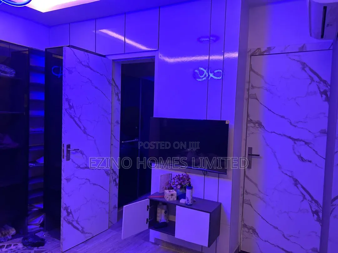 Furnished 2bdrm Apartment in Mini Estate, Victoria Island Extension in Victoria Island Extension