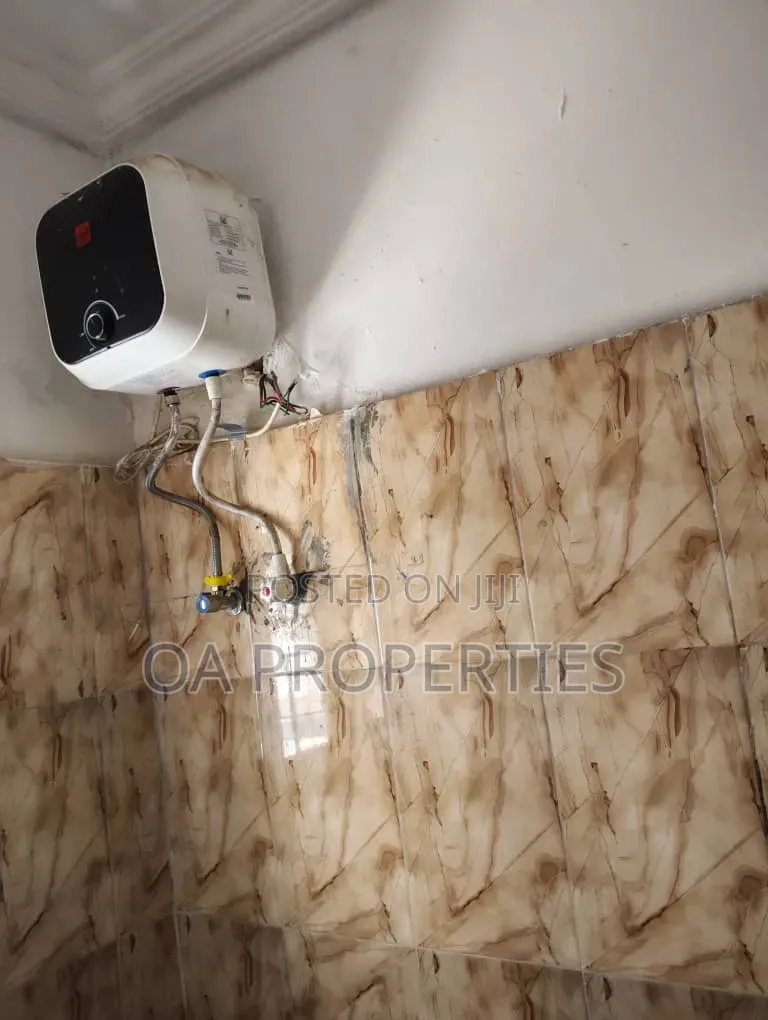 2bdrm Block of Flats in Deeper Life for rent in Ibadan