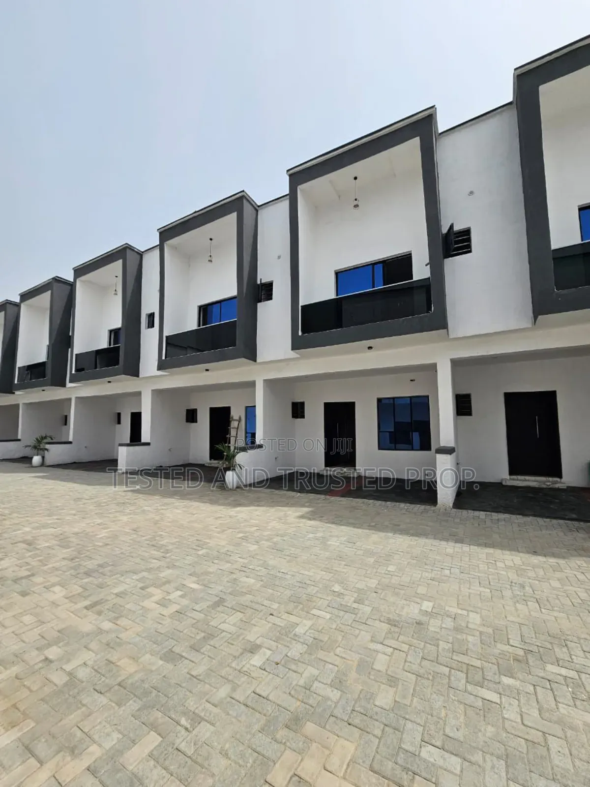 3bdrm Duplex in General Paint, Abraham Adesanya Estate for sale in Abraham Adesanya Estate
