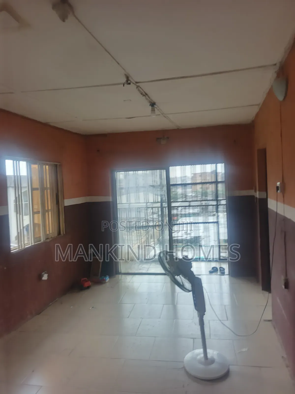 3bdrm Apartment in Mafoluku for rent in Mafoluku