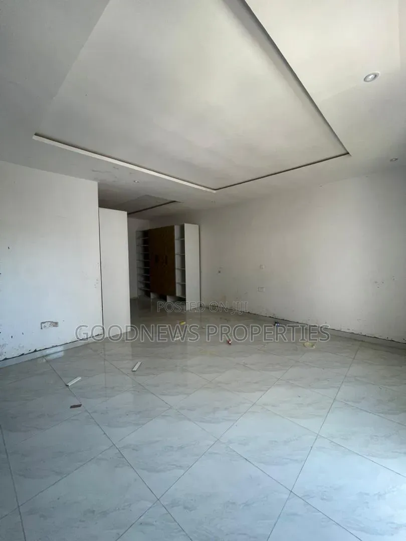 4bdrm Duplex in Ologolo for rent in Ologolo