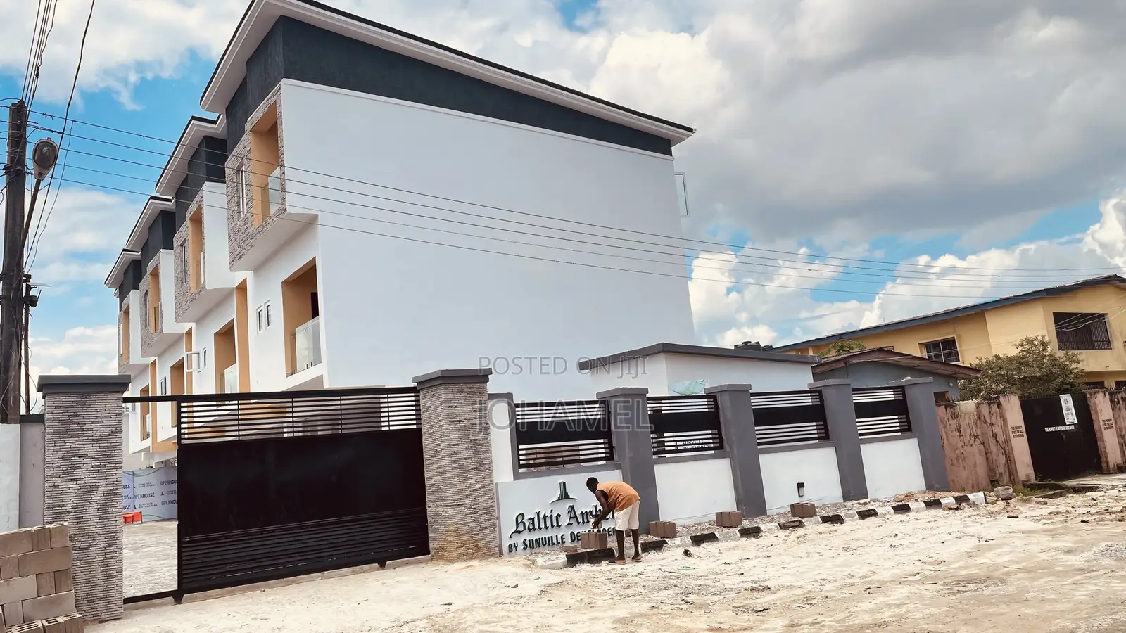 4bdrm Townhouse/Terrace at Oppst Amadi Estate, Peter Odili for Sale in Trans Amadi