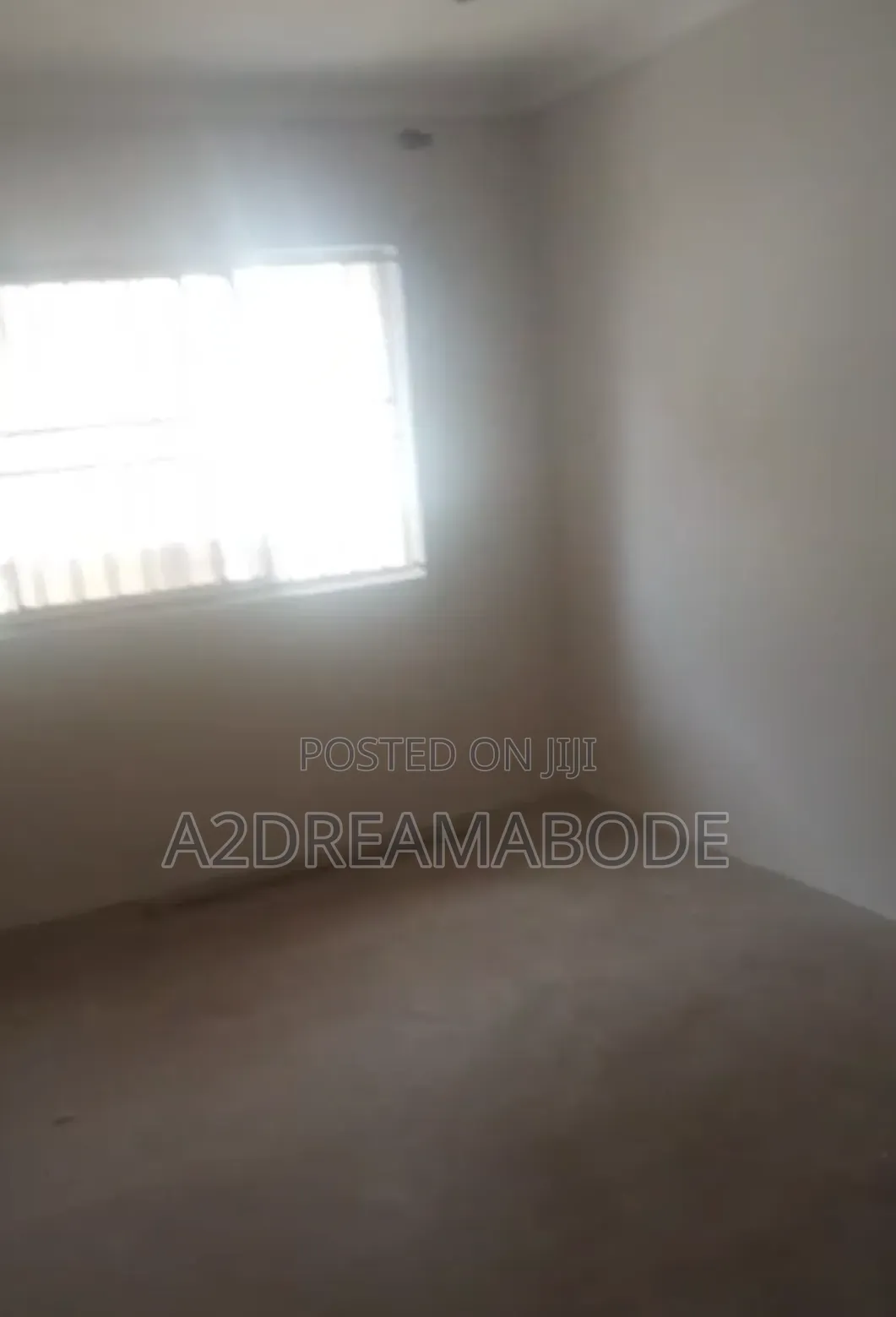 3bdrm Duplex in Off Allen Avenue for rent in Allen Avenue