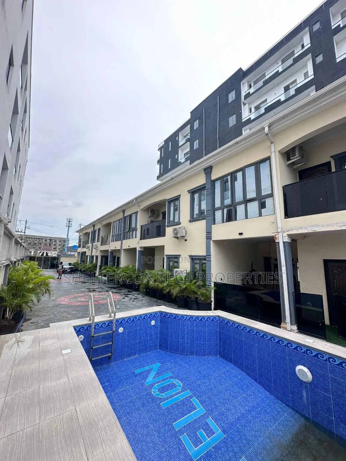 4bdrm Duplex in Lekki Phase 1 for rent in Lekki Phase 1