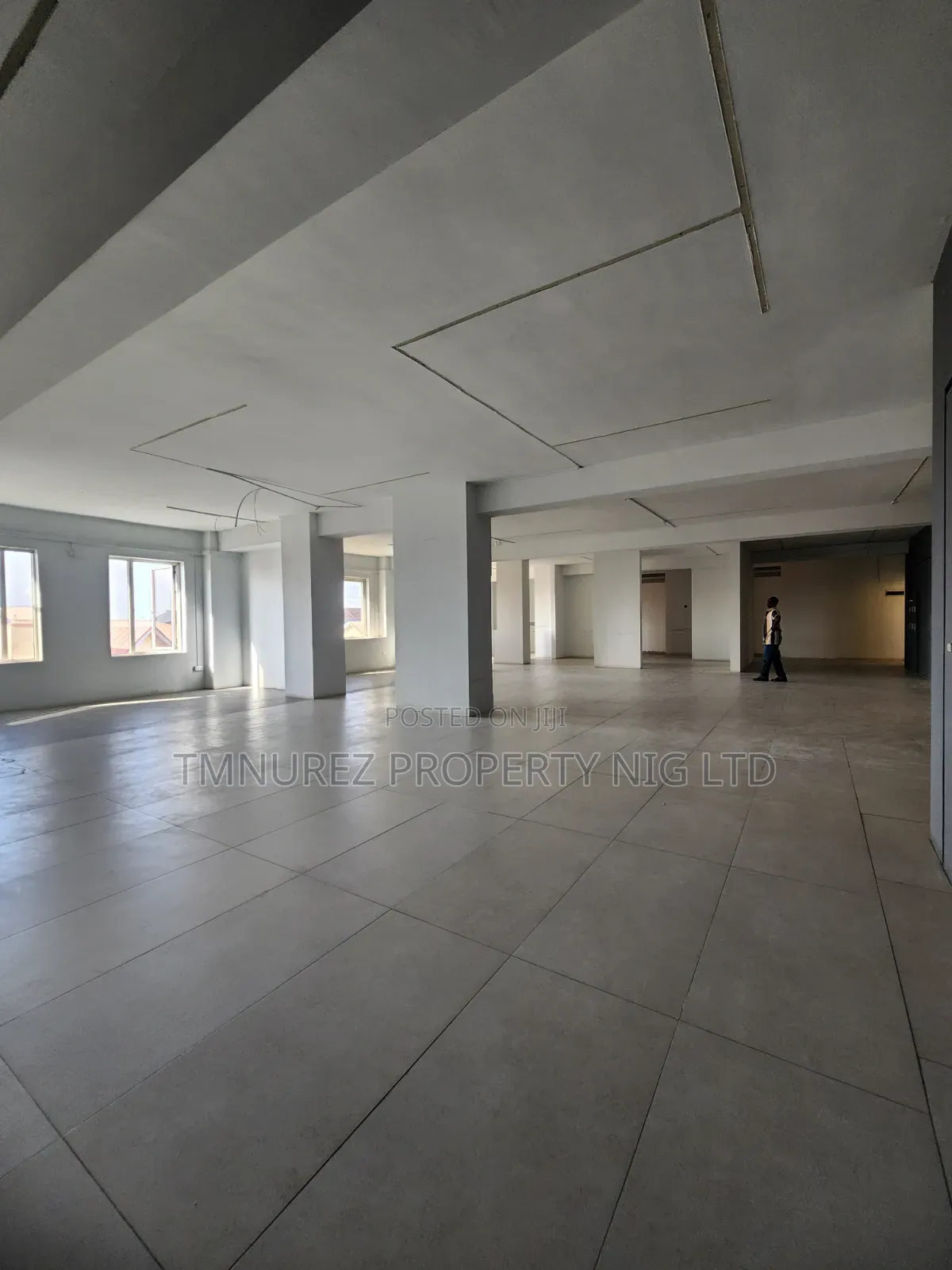 Office Space for Rent Jakande Lekki in Jakande